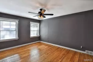 208 Huntleigh Dr, Saint Louis, MO 63122 - Photo 11