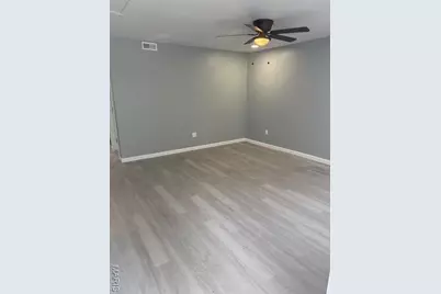 6315 Jackson Avenue, Saint Louis, MO 63134 - Photo 5