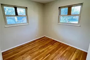 510 Wishaw Ct, Unincorporated, MO 63137 - Photo 5
