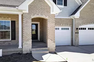 116 Sterling Dr, Lake Saint Louis, MO 63367 - Photo 5
