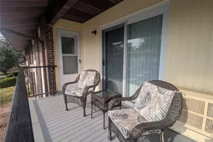 7731 Hazelcrest Dr, Hazelwood, MO 63042 - Photo 19