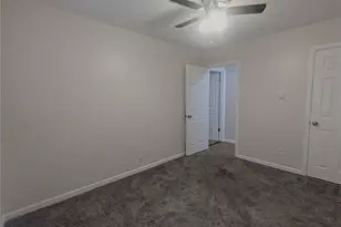 7731 Hazelcrest Dr, Hazelwood, MO 63042 - Photo 15