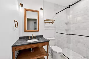 37 Ridgemoor Dr, Clayton, MO 63105 - Photo 21