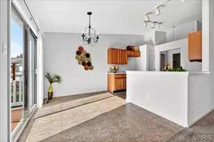 160 Silo View Dr, Wentzville, MO 63385 - Photo 5