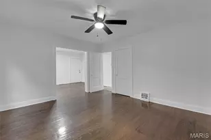 7624 Fairham Ave, University City, MO 63130 - Photo 7