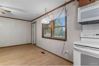 13213 Lakeview, Saint Genevieve, MO 63670 - Photo 3