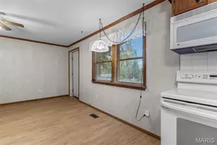 13213 Lakeview, Saint Genevieve, MO 63670 - Photo 3