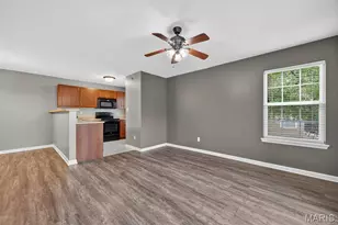 9100 Spring Creek Ln, O'Fallon, MO 63368 - Photo 15