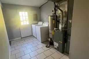 6706 Alder Ave, Berkeley, MO 63134 - Photo 9