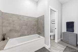 2633 Allen Ave, Saint Louis, MO 63104 - Photo 23