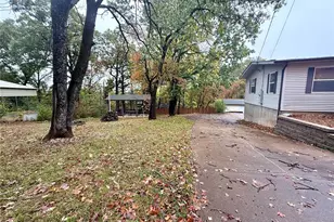 6207 Iriquois Dr, French Village, MO 63036 - Photo 5