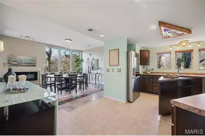 7368 Ahern Avenue, University City, MO 63130 - Photo 11