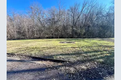 912 Olive Street, New Haven, MO 63068 - Photo 1