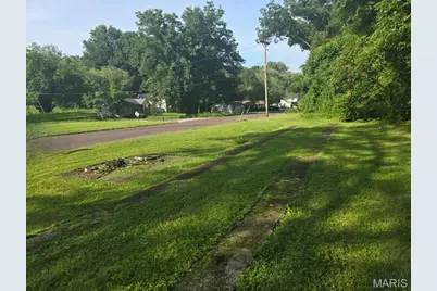 912 Olive Street, New Haven, MO 63068 - Photo 1