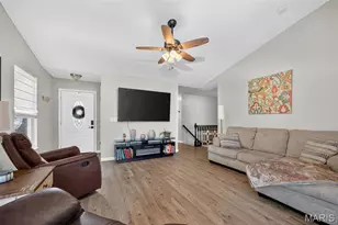 331 Stone Village Dr, Wentzville, MO 63385 - Photo 7