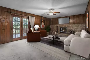 5327 Crowndun Dr, Saint Louis, MO 63129 - Photo 11