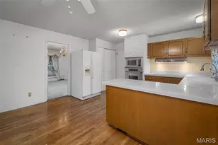 5327 Crowndun Dr, Saint Louis, MO 63129 - Photo 19