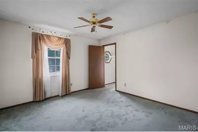 5327 Crowndun Drive, Saint Louis, MO 63129 - Photo 39