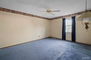 5327 Crowndun Dr, Saint Louis, MO 63129 - Photo 37