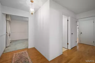 5327 Crowndun Dr, Saint Louis, MO 63129 - Photo 9