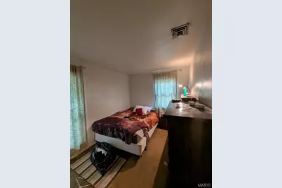 1315 Hendrick Drive, Saint Louis, MO 63135 - Photo 7