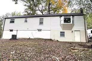 831 Oak Dr, Fenton, MO 63026 - Photo 23