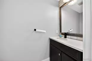 11 Miller Pl, Saint Louis, MO 63135 - Photo 9
