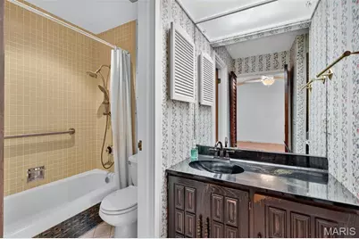 2649 Nahn Drive, Oakville, MO 63129 - Photo 11
