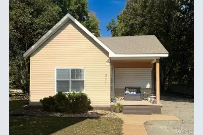 311 W 1st Street #A, Farmington, MO 63640 - Photo 1