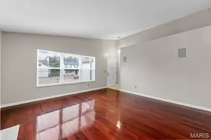 14428 Williamsburg Manor Dr, Florissant, MO 63034 - Photo 11