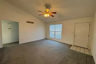 322 Cartpath Ln, Saint Clair, MO 63077 - Photo 5