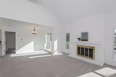 1010 Thoreau Court #301, Creve Coeur, MO 63146 - Photo 7