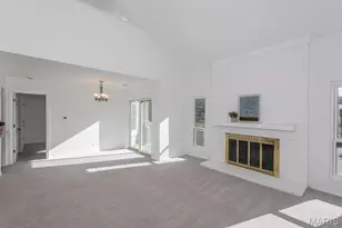 1010 Thoreau Ct, Creve Coeur, MO 63146 - Photo 7