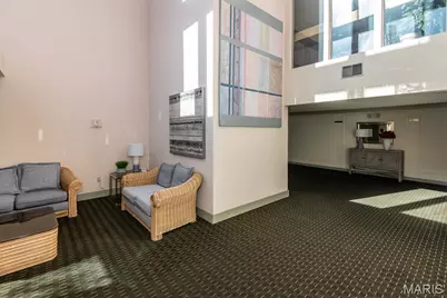 1010 Thoreau Court #301, Creve Coeur, MO 63146 - Photo 3
