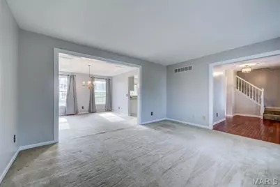 312 Laramie Drive, Saint Charles, MO 63304 - Photo 9