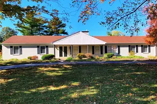 2235 N Ballas Rd, Town and Country, MO 63131 - Photo 1