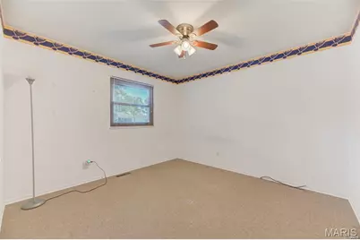 10635 Aylesford Drive, Ferguson, MO 63136 - Photo 7