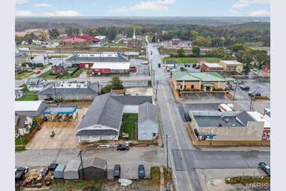 105 N Elm Avenue, Wright City, MO 63390 - Photo 21