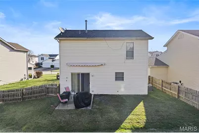 311 Columbia Drive, Wentzville, MO 63385 - Photo 3