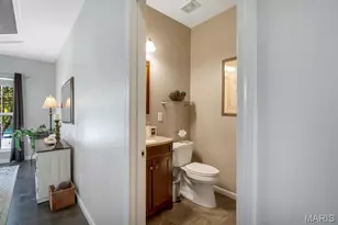 365 Remington Way Dr, Ballwin, MO 63021 - Photo 9