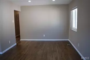 324 Hurck St, Saint Louis, MO 63111 - Photo 7