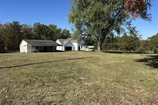 303 Bird Song Ln, Saint Clair, MO 63077 - Photo 55