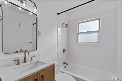 1348 Kraft Street, Saint Louis, MO 63139 - Photo 15