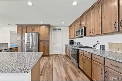 1863 Sunset Ridge, Festus, MO 63028 - Photo 11