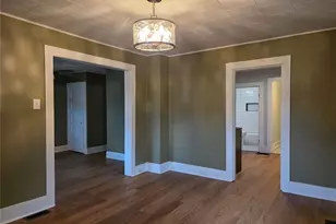 329 Albert St, Cape Girardeau, MO 63703 - Photo 9