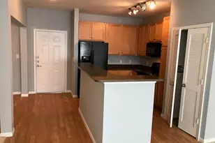 1251 Strassner Dr, Brentwood, MO 63144 - Photo 11