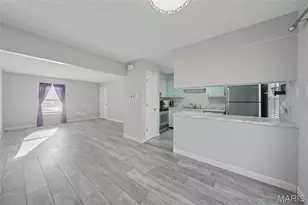 2276 Highland Hill Dr, Saint Peters, MO 63376 - Photo 5