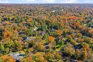 8 Chasselle Ln, Saint Louis, MO 63141 - Photo 7