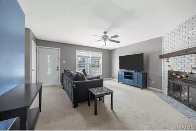 218 Laurelwood Drive, Saint Peters, MO 63376 - Photo 7