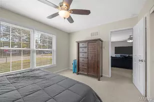 218 Laurelwood Dr, Saint Peters, MO 63376 - Photo 11